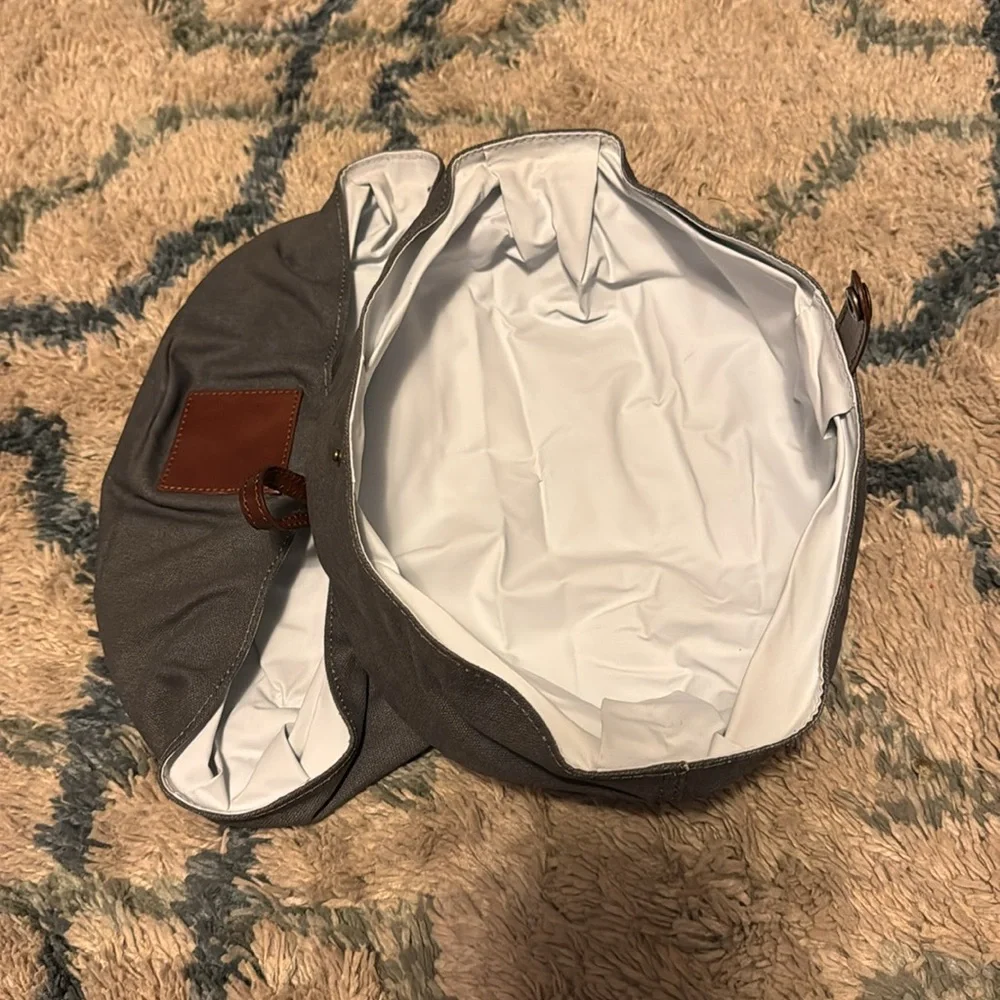 Pottery barn collapsible pet bowls